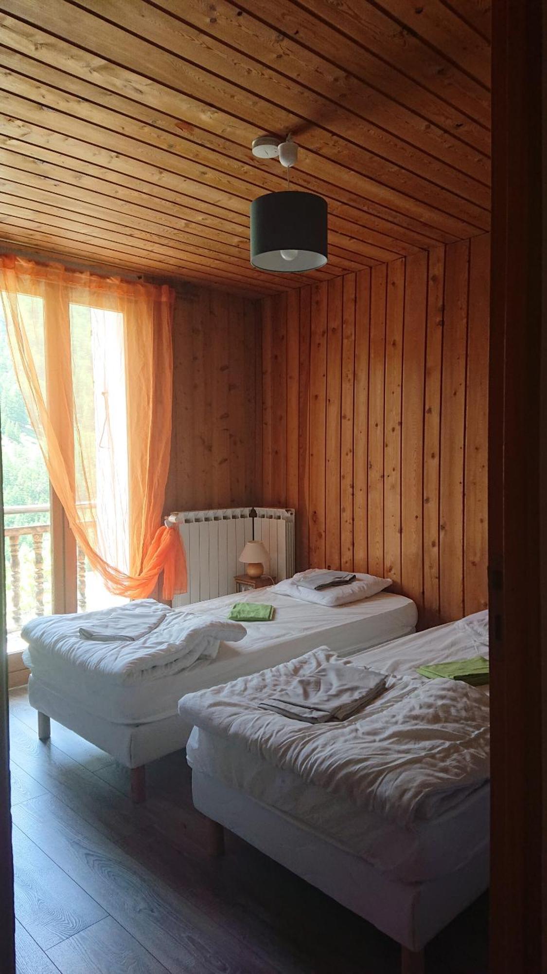 Auberge Les 1000 Cols, Anciennement Val D Azur Molines-en-Queyras Quarto foto